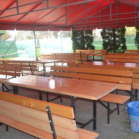Lipník nad Bečou Penzion U Zamecke Zahrady מראה חיצוני תמונה